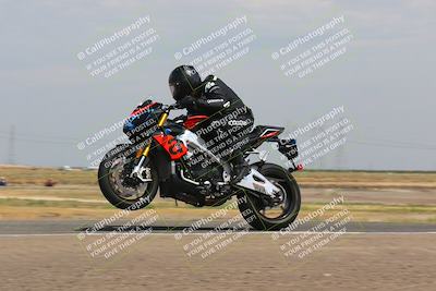 media/Sep-10-2023-Pacific Track Time (Sun) [[44210541ad]]/Group B/1220pm (Wheelie Bump)/